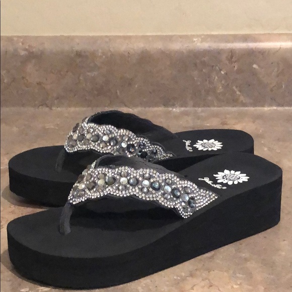 yellow box rubie flip flops